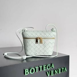 Picture of Bottega Veneta Lady Handbags _SKUfw152374829fw